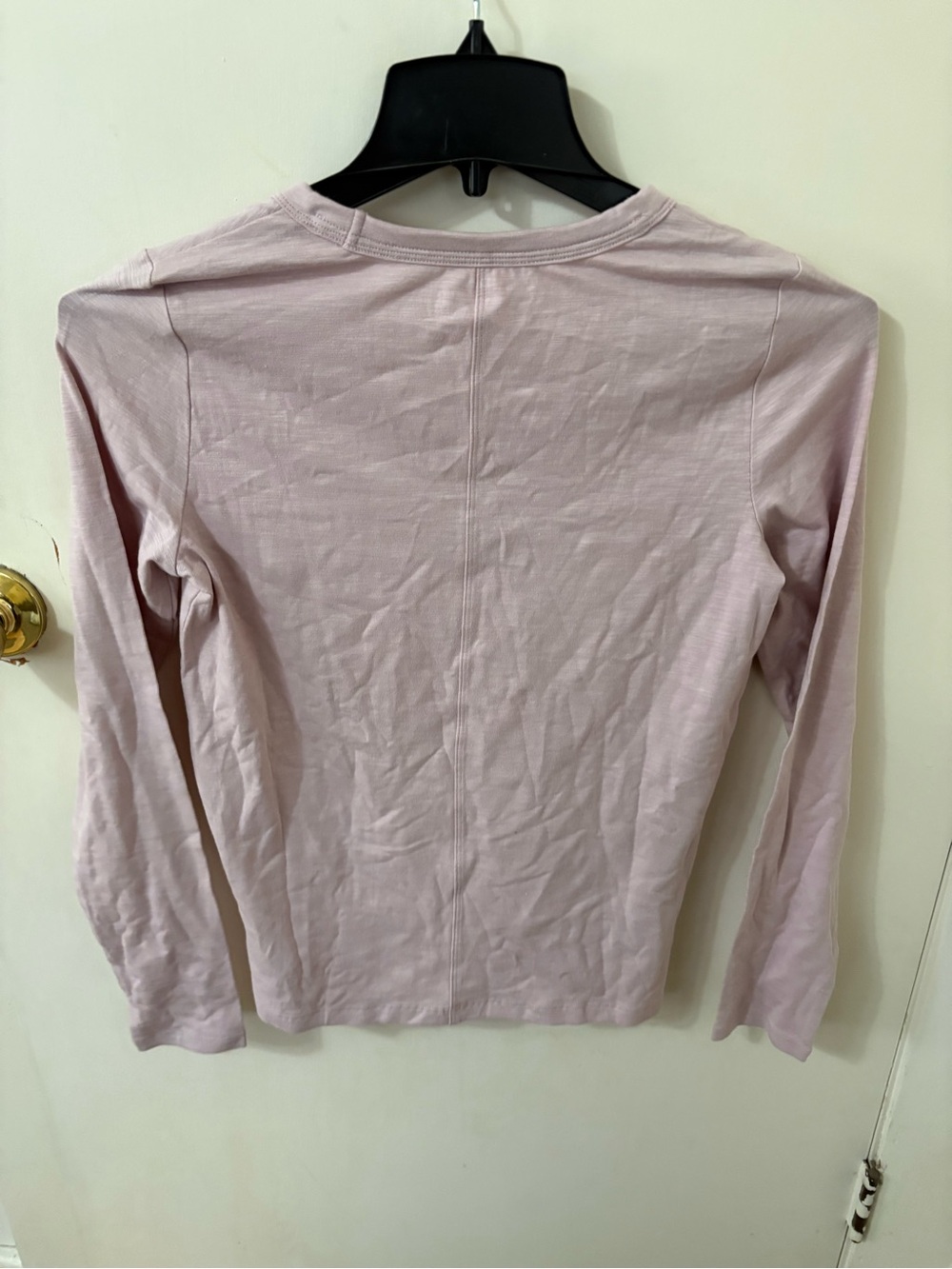 NWT! GAP Women's pink ForeverSoft Long Sleeve V-Neck T-Shirt - Small - Picture 6 of 8
